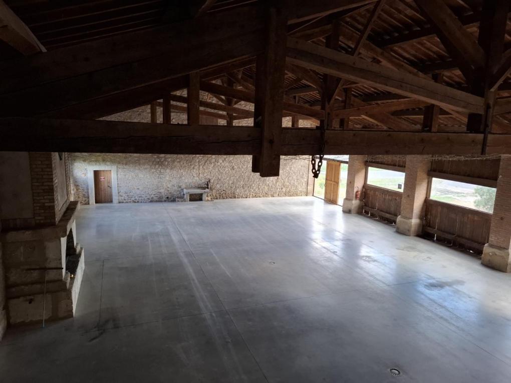 Mas De Bonnafoux Βίλα Beaucaire  Εξωτερικό φωτογραφία